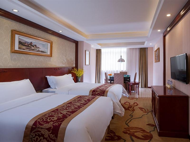 Vienna Hotel Shenzhen Guanlan Tangren Street Zewnętrze zdjęcie