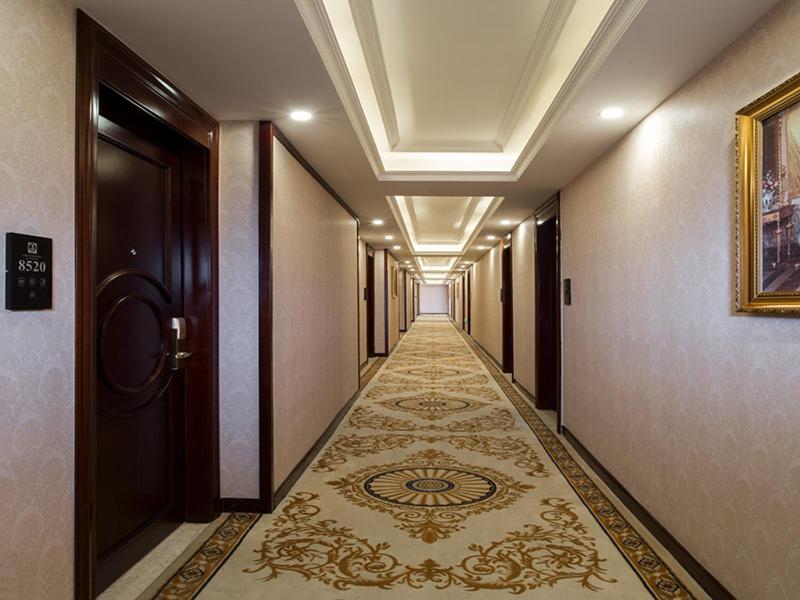 Vienna Hotel Shenzhen Guanlan Tangren Street Zewnętrze zdjęcie